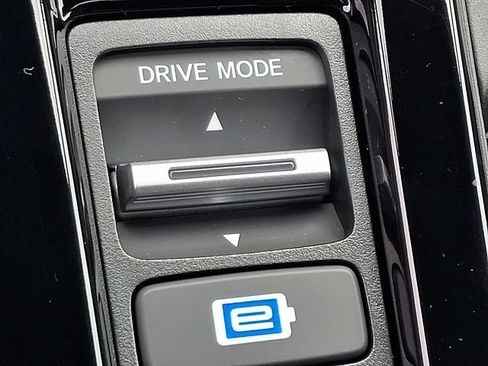 Used 2025 Honda Accord Sport image 23
