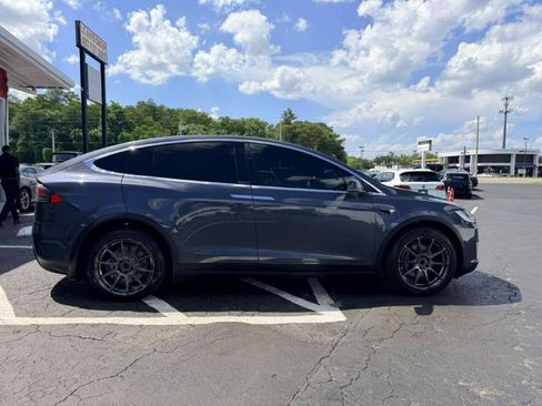 Used 2019 Tesla Model X 100D AWD/4WD image 18