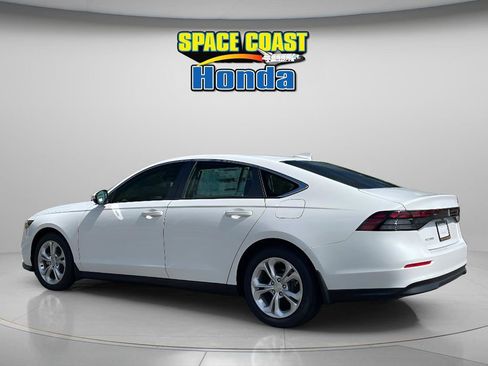 New 2025 Honda Accord LX image 11