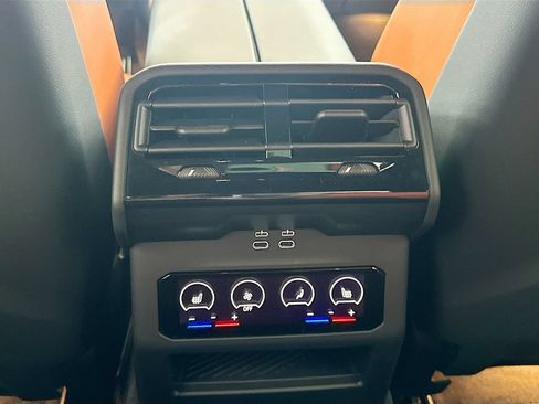 New 2027 BMW M5 AWD/4WD image 23