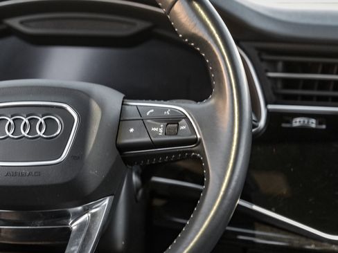 Used 2020 Audi Q8 Premium Plus image 18