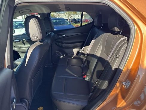 Used 2024 Buick Encore GX Sport Touring image 36