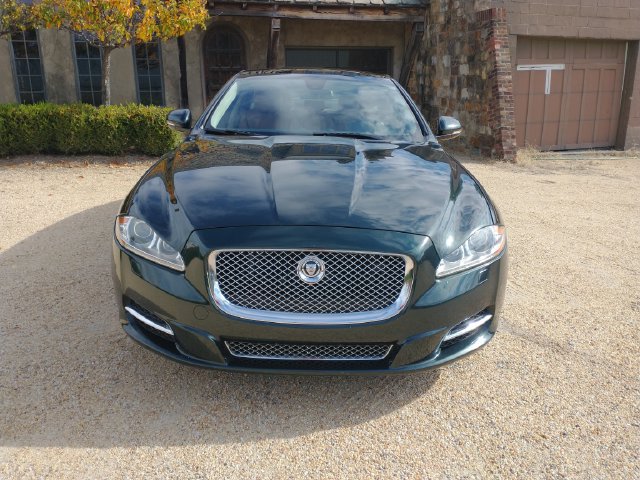 Used 2011 Jaguar XJ L RWD image 3