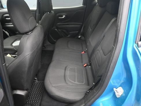 Used 2022 Jeep Renegade Latitude w/ Sun/Sound Group image 30