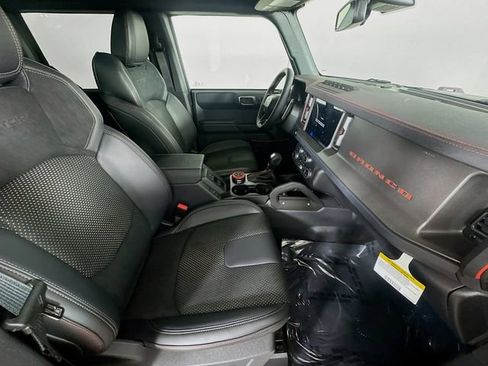 New 2025 Ford Bronco Raptor image 28