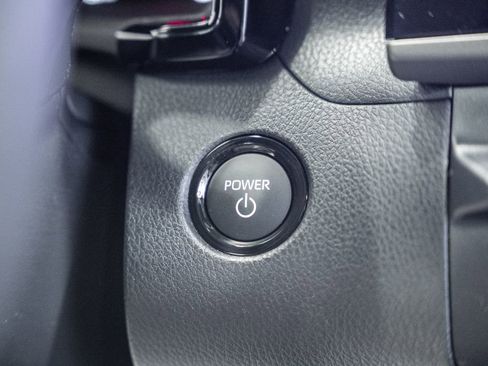 New 2026 Toyota Camry SE image 27