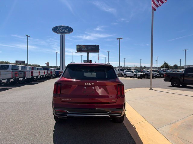 Used 2023 Kia Sorento SX AWD/4WD image 4