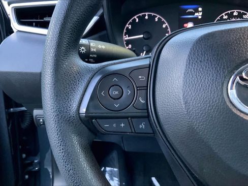 Used 2024 Toyota Corolla LE FWD image 21