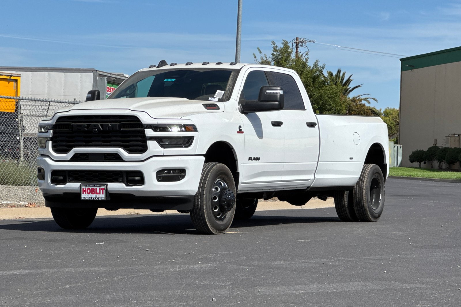 New 2026 RAM 3500 Big Horn AWD/4WD image 7