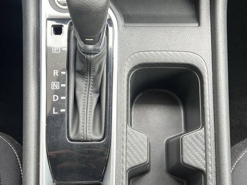 Used 2022 Nissan Sentra SV w/ All-Weather Package FWD image 17