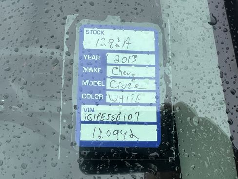 Used 2013 Chevrolet Cruze LT FWD image 19