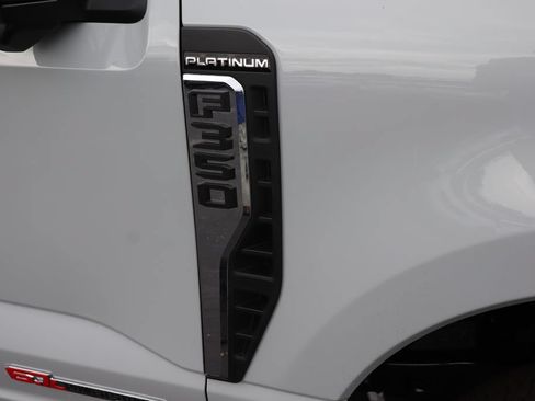 New 2026 Ford F350 Platinum w/ Platinum Plus Package AWD/4WD image 26