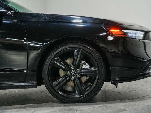 Used 2024 Honda Accord Sport image 10