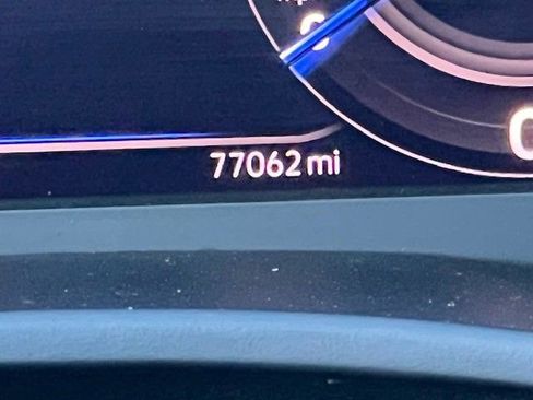 Used 2022 Volkswagen Atlas SE w/ Panoramic Sunroof Package image 31