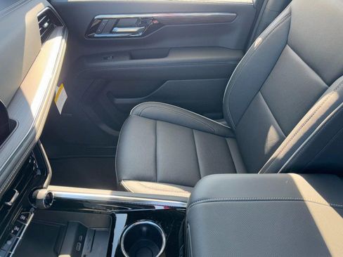 New 2026 Chevrolet Tahoe Premier w/ Sun And Tow Package image 38