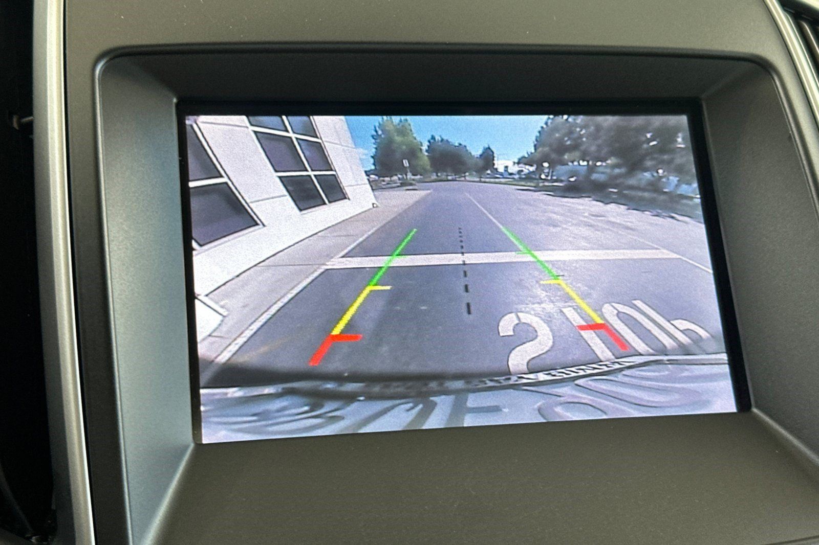 Used 2020 Ford Edge SEL w/ Convenience Package FWD image 26