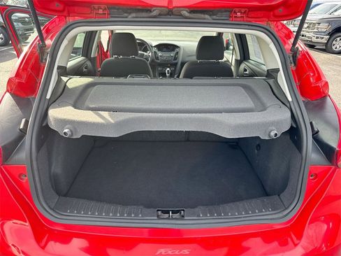 Used 2016 Ford Focus SE image 23