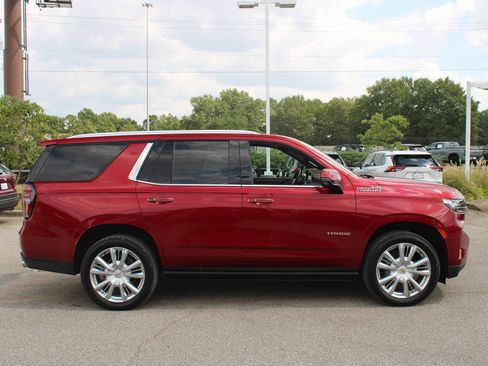Used 2021 Chevrolet Tahoe High Country w/ Premium Package image 22