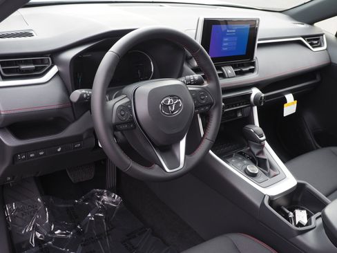 New 2025 Toyota RAV4 SE w/ Weather & Moonroof Package image 8