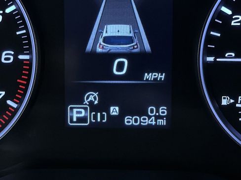 Certified 2025 Subaru Crosstrek 2.0i Premium image 25