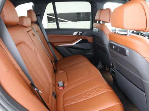 Used 2024 BMW X5 xDrive40i w/ M Sport Package image 24