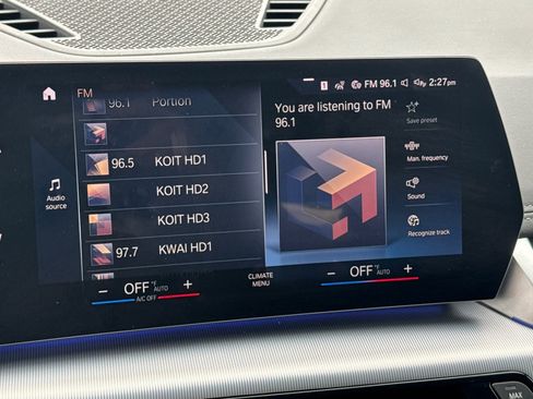 Certified 2023 BMW X1 xDrive28i w/ Premium Package image 24