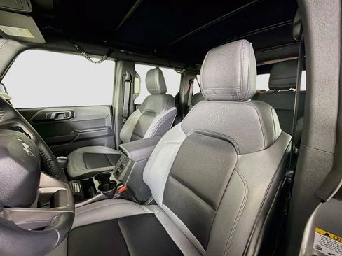 Used 2024 Ford Bronco Big Bend AWD/4WD image 14