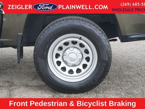 Used 2023 Chevrolet Colorado W/T image 9