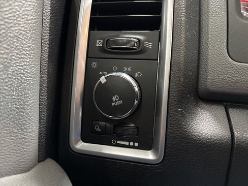 Used 2016 RAM 1500 Big Horn image 21