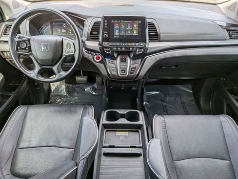 Used 2023 Honda Odyssey Elite image 14