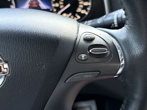 Used 2019 Nissan Murano Platinum FWD image 16