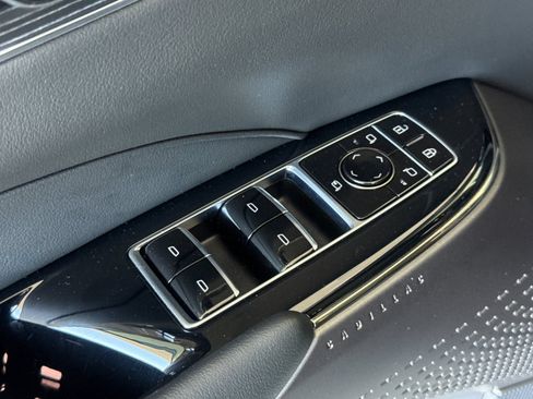 Used 2024 Cadillac Lyriq Luxury w/ LPO, Floor Liner Package AWD/4WD image 11