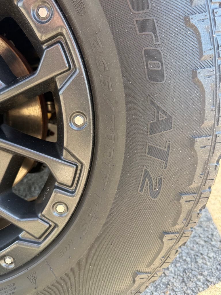 Used 2023 Nissan Frontier PRO-4X w/ Pro-4X Premium Package AWD/4WD image 37
