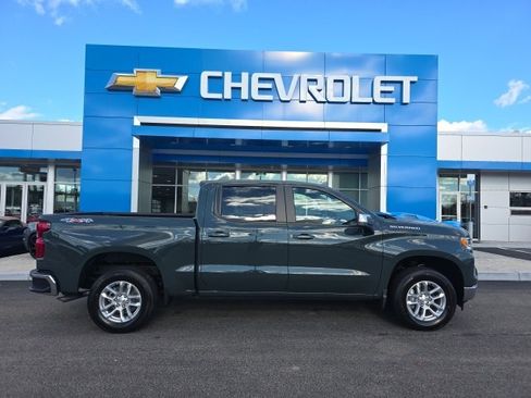 New 2026 Chevrolet Silverado 1500 LT image 3