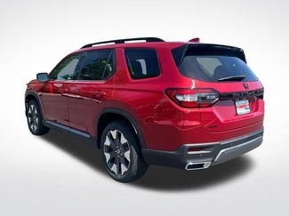 New 2026 Honda Pilot Touring video 3