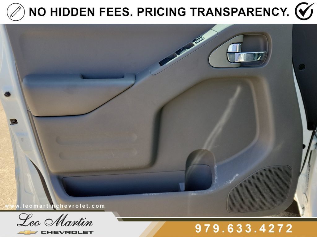 Used 2021 Nissan Frontier SV RWD image 15