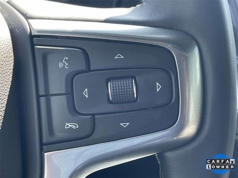 Used 2023 Chevrolet Suburban Premier image 27