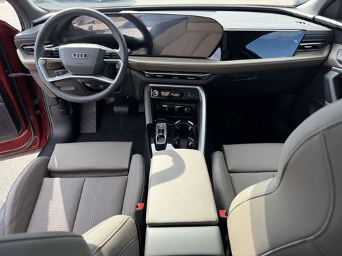 Used 2025 Audi Q5 Premium Plus image 16