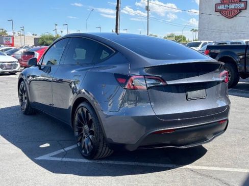 Used 2022 Tesla Model Y Performance AWD/4WD image 5