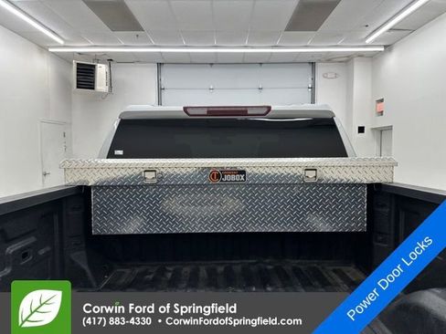 Used 2020 Chevrolet Silverado 1500 Custom w/ Custom Value Package image 16