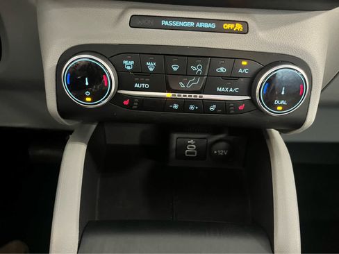 Used 2024 Ford Escape Active AWD/4WD image 28