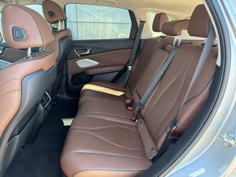 Used 2019 Acura RDX AWD w/ Advance Package image 15