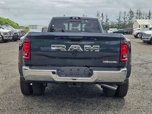 New 2026 RAM 3500 Tradesman AWD/4WD image 6