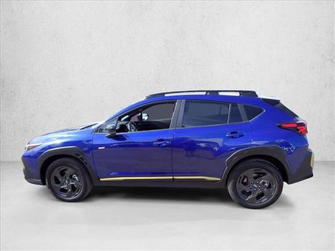 Used 2025 Subaru Crosstrek 2.5i Sport AWD/4WD image 2