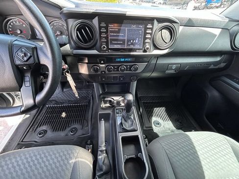 Used 2023 Toyota Tacoma SR AWD/4WD image 19