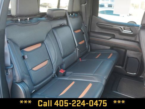 Used 2024 GMC Sierra 1500 AT4 w/ Technology Package AWD/4WD image 27