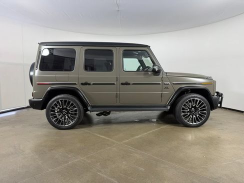 Used 2025 Mercedes-Benz G 63 AMG 4MATIC image 4
