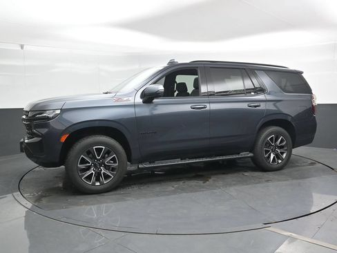 Used 2021 Chevrolet Tahoe Z71 w/ Z71 Signature Package AWD/4WD image 9