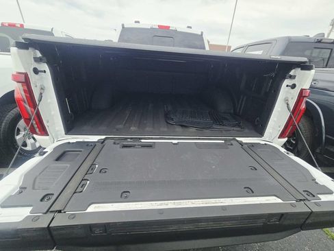Used 2024 Ford F150 Lariat w/ Bed Utility Package AWD/4WD image 13