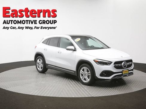 Used 2022 Mercedes-Benz GLA 250 4MATIC w/ Premium Package Lite image 52